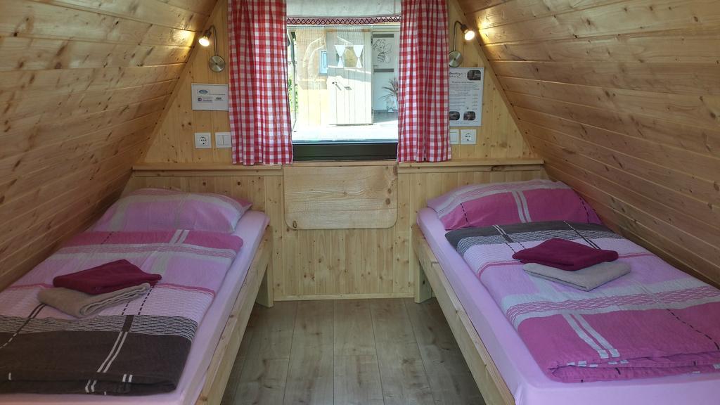 Garden Eco Houses Cebelica 博希尼 外观 照片