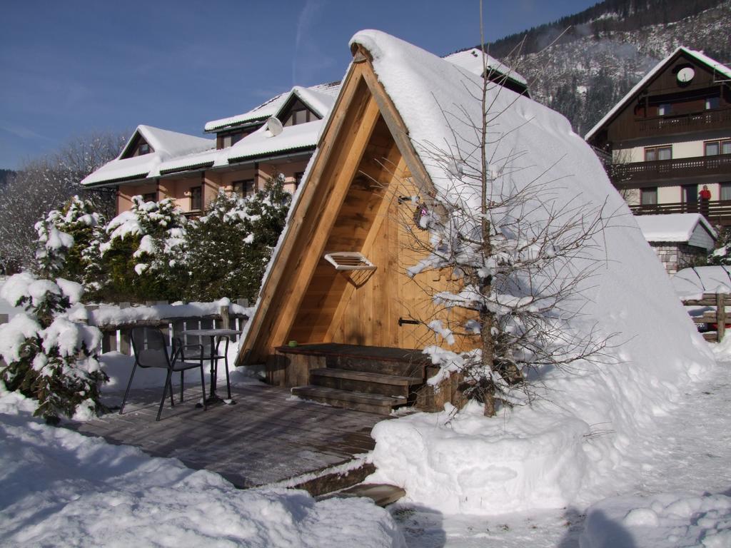Garden Eco Houses Cebelica 博希尼 外观 照片